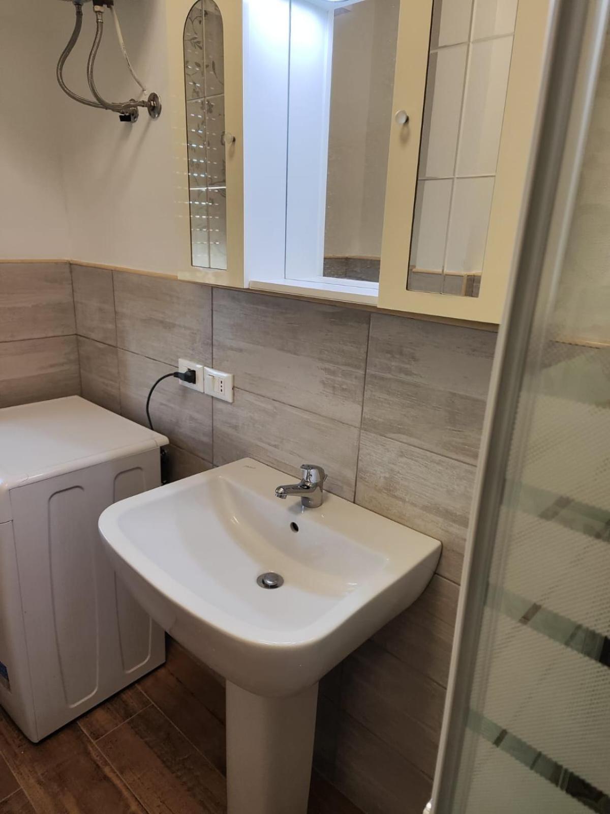 Appartement Benvenuti A Casa à Pise Extérieur photo